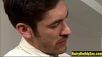 Sleazy bareback in a hotel room - HairyDaddySex.com