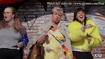 Bursting With Pride/ MEN / Trent King, Felix Fox  / stream full at  www.sexmen.com/float