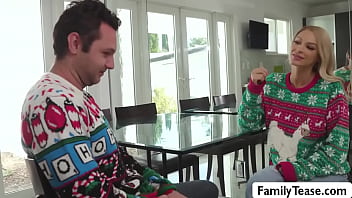 Stepdad fucks busty blonde stepdaugher Emma Hix teen pussy