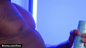 (Trent King) Plays With His BBC Then Puts It In (Jeremy London) Butthole While He Bends Over - Bromo