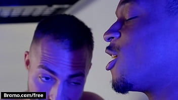 (Trent King) Plays With His BBC Then Puts It In (Jeremy London) Butthole While He Bends Over - Bromo