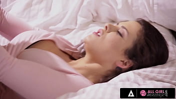 ALL GIRL MASSAGE - Big Titted Trainer Angela White Savagely Rubs Her Pussy On Keisha Grey'_s