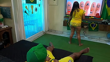 Prometi que se o Brasil perdesse a copa eu ia dar o cu sem d&oacute_ ao Alex Lima