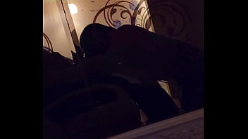 【伪娘】婷萱帮哥哥口活 口到自己都湿了