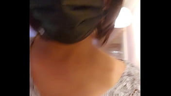 【伪娘】婷萱帮哥哥口活 口到自己都湿了