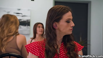 Gangbang anal sex at the event with Kasey Kei and Jenna Creed. Kasey decided to attend a speed dating event with a group of other trans women. Jenna ducks under Kasey&#039_s table and starts sucking her hard cock