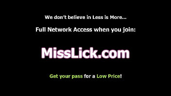 19yo stepdaughter licked by her stepmom