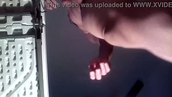 Flagrado pelo vizinho cheio de tes&atilde_o