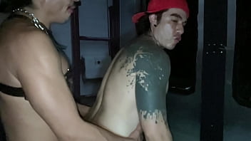 METRO BLACKOUT  Cruising @TURKMXXX fucks bareback the sexy muscle big ass of @Effyoropeza2 (tattoo chacal) during his visit to @Sextopiso mx in Mexico City