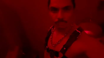 METRO BLACKOUT  Cruising @TURKMXXX fucks bareback the sexy muscle big ass of @Effyoropeza2 (tattoo chacal) during his visit to @Sextopiso mx in Mexico City