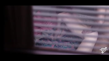 I caught when a stranger fuck my girlfriend across the window