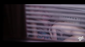 I caught when a stranger fuck my girlfriend across the window