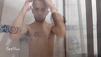 Ba&ntilde_o caliente para ti amor