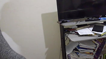 Essa MILF sabe como trabalhar com a bunda