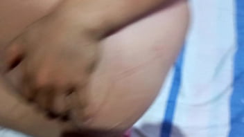 porno casero de la prepago colombiana que quiere follarse a su jefe en el campo