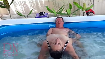 Braeth holding underwater. Domination rough sex. Nudist Regina Noir swimming Outdoor, sucks and fucks in the swimming pool. 4