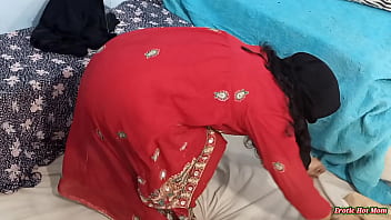 Muslim StepSister inlaw Sara Bhabhi exposing her super duper hot and sexy body in hijab with sexy hot moans