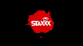 Blonde hottie Kelli Staxxx takes black cock in her tight ass