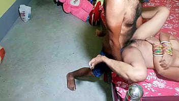 Village Bhabhi XXX pussy fuck after seduces electrician full HD porn video clear audio | FIREECOUPLE