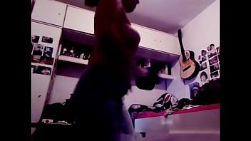 Me ejercito bailando