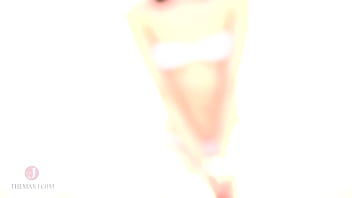 Meririn, an idol with energy! Masturbation with a stick