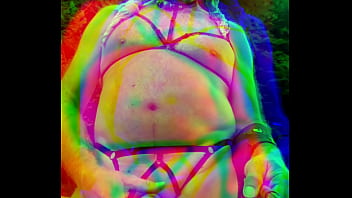 nudist stringfluencer going wild