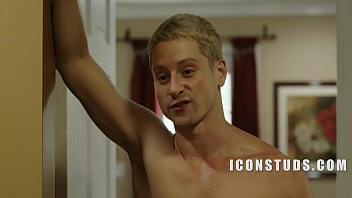 Fickle Bitch Who Loves To Scratch The Itch