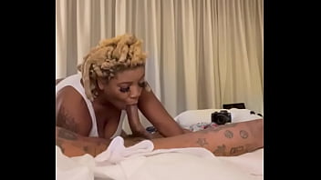 I&rsquo_m the Best dick sucker In Miami