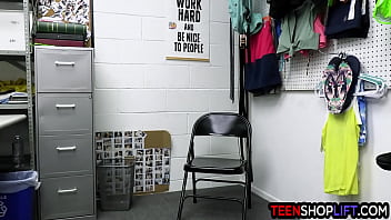 Colombian teen thief Summer Col caught stealing and claims she forgot to pay