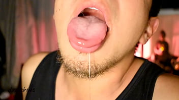 Very very big mouth fetish