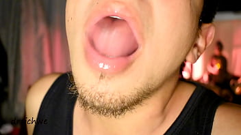 Very very big mouth fetish