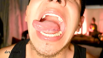 Very very big mouth fetish