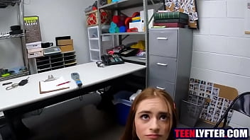 Young thief sucks &amp_ fucks mall cop to avoid arrest