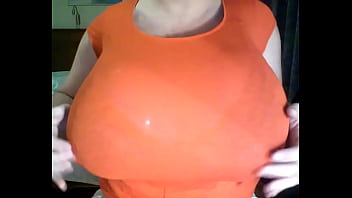 Dressing up with big tits