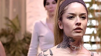 True UNAGI Comes From Surprise Fucking - Jewelz Blu, Emma Rose