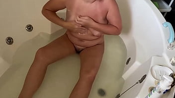 STEPMOM HAIRY ASSHOLE CLOSEUP. Washing hairy pussy &amp_ BIG saggy BOOBS. ANAL tunnel plug.