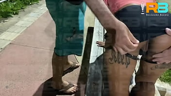 brazillian bull Realizador Baiano, Gangbang hotwife gravida de corno manso transando com comedor neg&atilde_o dotado e amigos pelas ruas e praias de Salvador, Dogging amador . Pregnant exibicionism with bbc and his friends amateur Brazilian