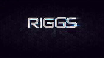 HORNY STEPMOM FUCKS THE HANDYMAN