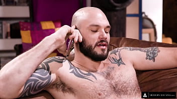 MODERN-DAY SINS - Trans Hottie Ariel Demure Is ALMOST CAUGHT FUCKING Tori Easton&#039_s CHEATING BF!