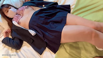 ブランドバッグ欲しいのでわたし毎日おじさんとしてます。