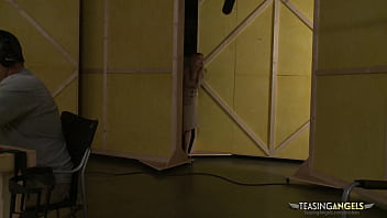 Hot Nicole Ray takes a big cock in her mouth and pussy