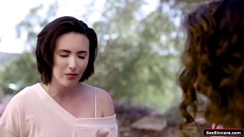 SexSinners.com - Busty babe suggest threesome with gfs ex