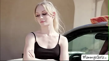 Busty stepmom tribbing with stepdaughter