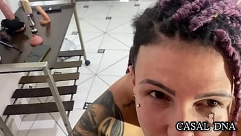 A SAFADA MANDO FODER ELA DE QUATRO ?FODE ESSA BUCETA CARALHO!