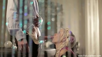 The Pure And Artistic Loving Blowjob Girl To enjoy It