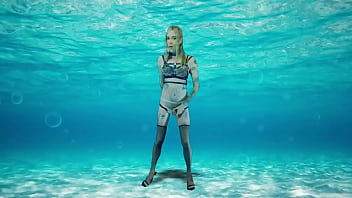 Underwater Babe Dances and Plays With Her Clitty