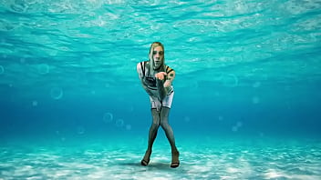 Underwater Babe Dances and Plays With Her Clitty