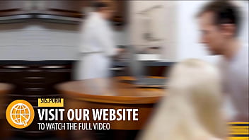 SISPORN. Horny guy stretches cute stepsister behind stepmothers back