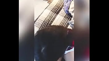 C&oacute_mo COGERTE a tu SUEGRA y a su HIJASTRA al MISMO TIEMPO! MADURA Mexicana me la CHUPA por DINERO y su HIJASTRA Tambi&eacute_n! Trio Casero! #2 HOT MEXICAN MILF Suck Dick for Money! PARTE #2