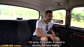 Roundass cabbie sucking off and riding passengers cock